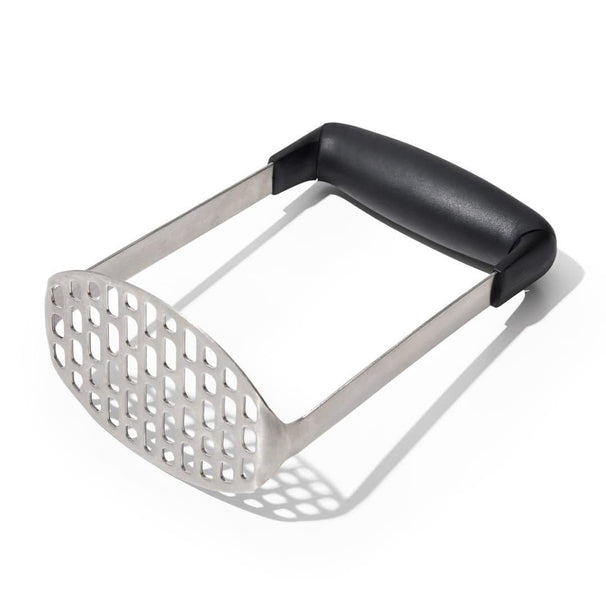 Presse-purée Oxo Good Grips - Poignée horizontale - Good Grips - 17 cm - 1 pièce