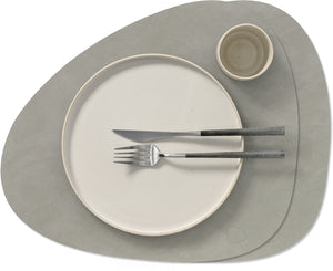 Ensemble de sets de table LIND DNA - en cuir - Nupo - 44 x 37 cm - 2 pièces