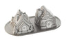 Moule à gâteau Nordic Ware Maison en pain d'épice Duet Argent - Aluminium coulé - 32 x 17 cm
