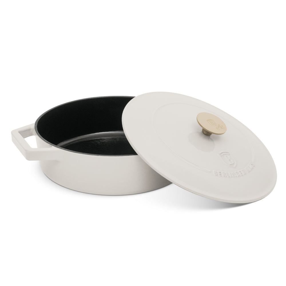 Sauteuse en fonte BerlingerHaus mat crème ø 26 cm - adapté à toutes les sources de chaleur - revêtement antiadhésif émaillé