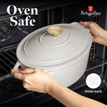 Cocotte en fonte BerlingerHaus Mat Crème Ovale 30 x 22 cm - adapté à toutes les sources de chaleur - revêtement émaillé antiadhésif