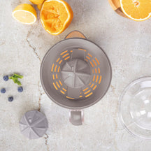 Presse-agrumes électrique / Presse-orange BerlingerHaus taupe - 0,7 L - 40 W