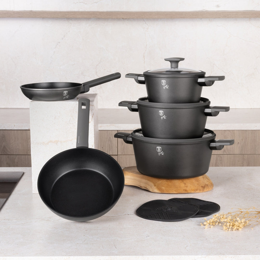 Ensemble de casseroles BerlingerHaus Mat Anthracite 7 pièces - Casserole ø 20, 24, 28 cm, Poêle ø 20 & 24 cm - compatible avec toutes les sources de chaleur
