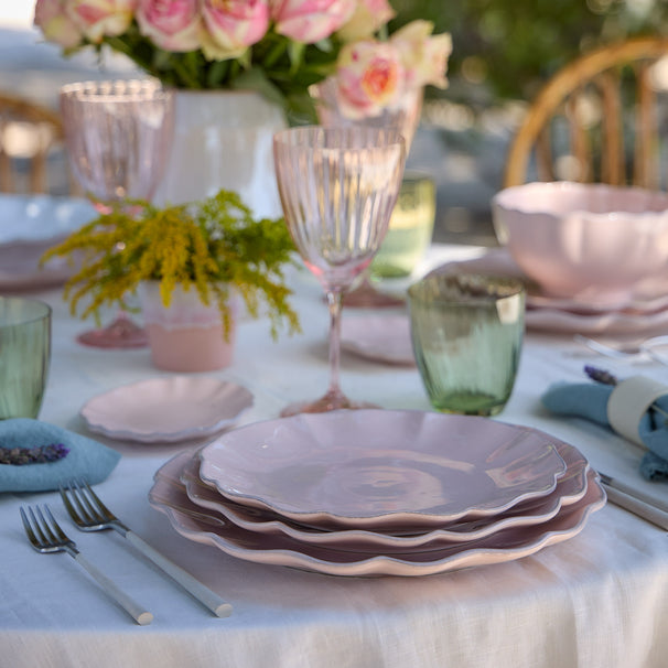 Service de table Costa Nova Rosa Rosé Pink 18 pièces / 6 personnes - 6 assiettes à dîner, 6 assiettes à petit-déjeuner & 6 assiettes creuses