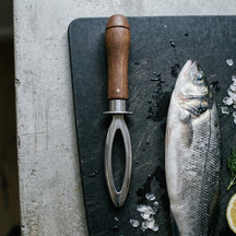 Crafts La Marée Écailleur à poisson Noyer - 21,4 cm