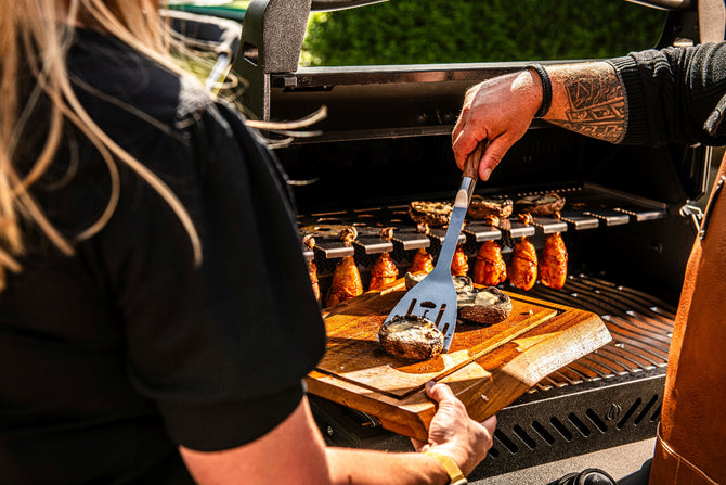 Spatules de barbecue