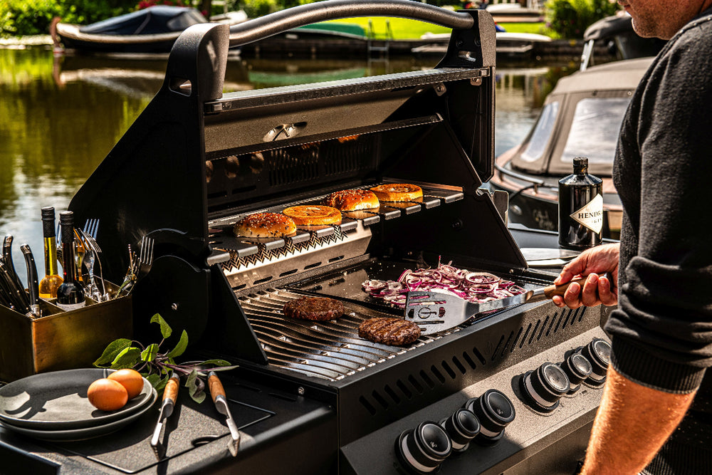Spatule Forged - Spatule a gril - BBQ - en acier et en bois d'olivier
