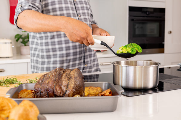 Cuillère KitchenAid - Cuillère à légumes - Classic Porcelaine Blanche - 34 cm