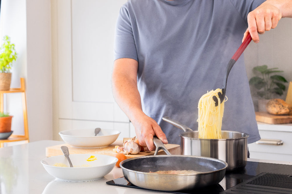 Cuillère à spaghetti KitchenAid - Pelle à pâtes - Classic Rouge Empire - 34 cm