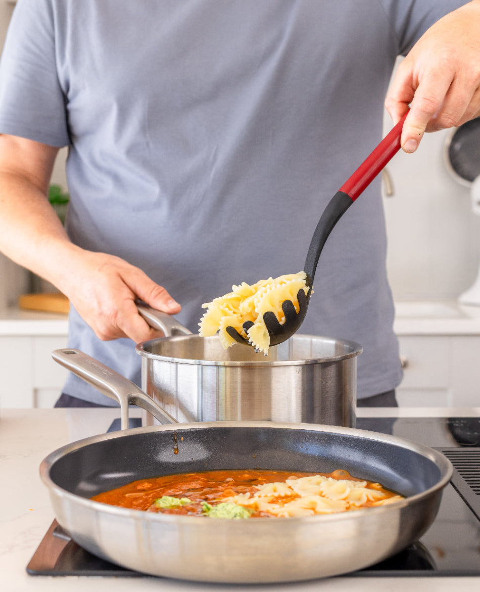 Cuillère à spaghetti KitchenAid - Pelle à pâtes - Classic Rouge Empire - 34 cm