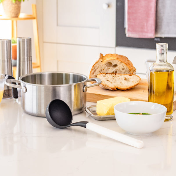 Louche KitchenAid - Louche a soupe - Classic Porcelaine Blanche - 30 cm