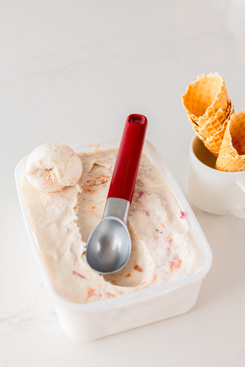 Cuillère a glace KitchenAid - Pelle a glace - Classic Rouge Empire - 21 cm