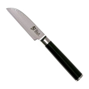 Kai Groentemes Shun Classic 9 cm damaststaal met zwart heft, vrijstaand op witte achtergrond