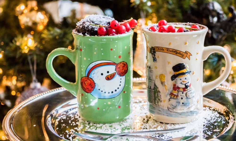 Un mugcake chocolat festif prêt en une minute
