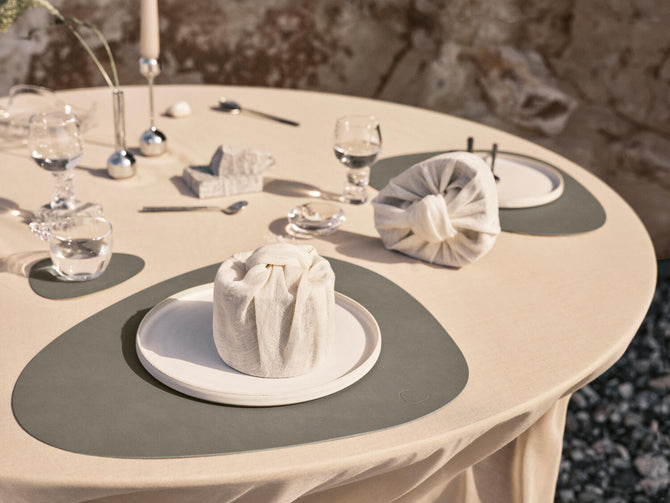 Sets de table incurvés LIND DNA