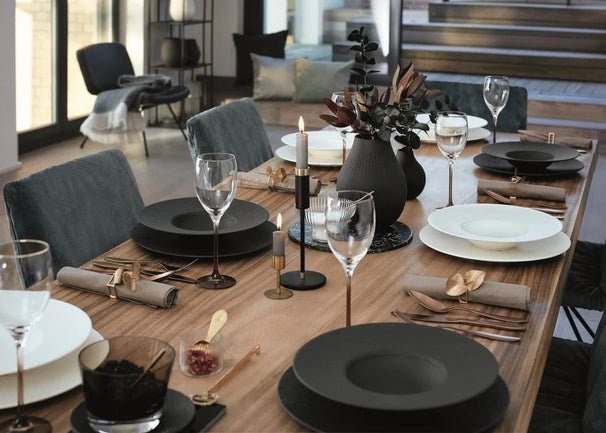 Service de vaisselle Villeroy & Boch Manufacture Rock - Blanc - 12 pièces / 4 personnes - 4 Assiette plates, 4 assiettes à petit-déjeuner en 4 assiettes creuses