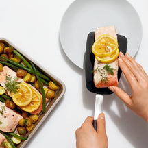 Spatule en silicone OXO Good Grips - Spatule a retourner - Good Grips - 32 cm