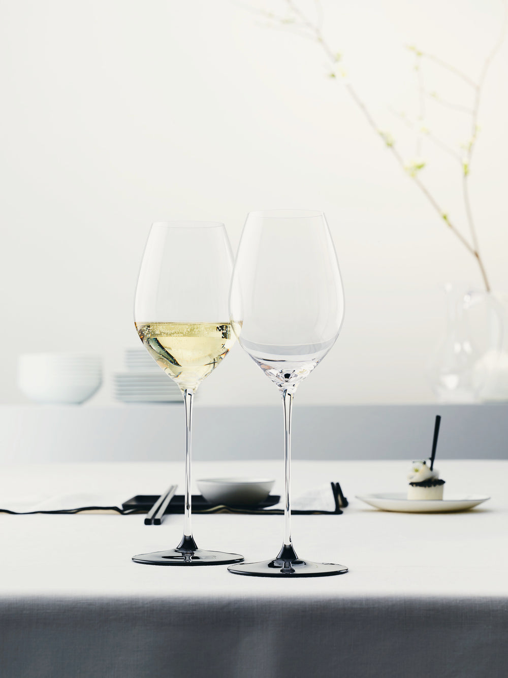 Verre à vin blanc Riedel Fatto A Mano Black Tie - Sauvignon Blanc / Champagne - 464 ml