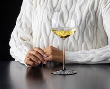 Ensemble de verres à vin Riedel Fatto A Mano Black Tie - Bordeaux Grand Cru, Bourgogne Grand Cru, Riesling & Chardonnay élevé en fût - 4 pièces