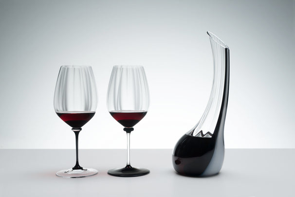 Verre à vin rouge Riedel Fatto A Mano Performance - Pinot Noir - Pied noir - 830 ml