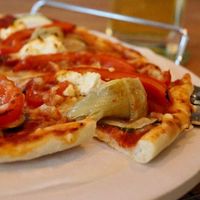 Préparez-la sur une pierre à pizza !