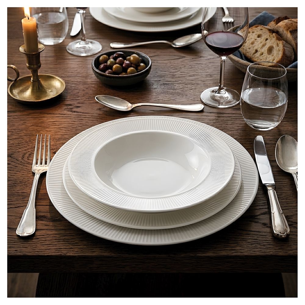Service de table Villa d'Este Home Decor blanc opale 18 pièces / 6 personnes - 6 assiettes à dîner, 6 assiettes à petit déjeuner et 6 assiettes creuses