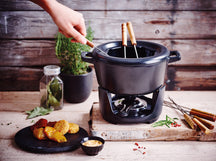 Ensemble a fondue Alva - en fonte emaillée - Nori - 2 L - 8 pièces