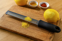 Râpe à main Cookinglife - Râpe à fromage - Handrasp - 33 cm