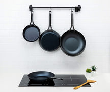 BK Wokpan Wokarang Black Steel Plaatstaal ø 30 cm / 2.6 Liter - sfeerbeeld 2