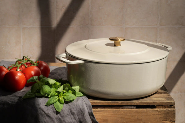 Cocotte avec couvercle en Fonte Combekk Sand ø 28 cm / 5,3 Litres - émaillée antiadhésive