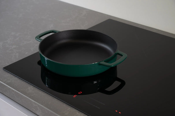 Poêle à Frire avec 2 poignées en fonte Combekk Holly Green ø 24 cm - revêtement émaillé antiadhésif