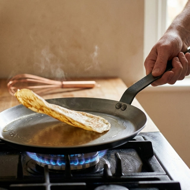 Peut-on laver une poêle à crêpes ?