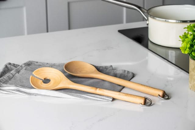 Set de couverts a salade KitchenAid - en bois - Core - 33 cm - 2 pièces