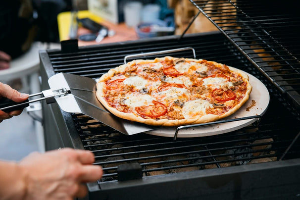 Pelle à pizza Jay Hill - en inox - en caoutchouc - 20 x 25 cm