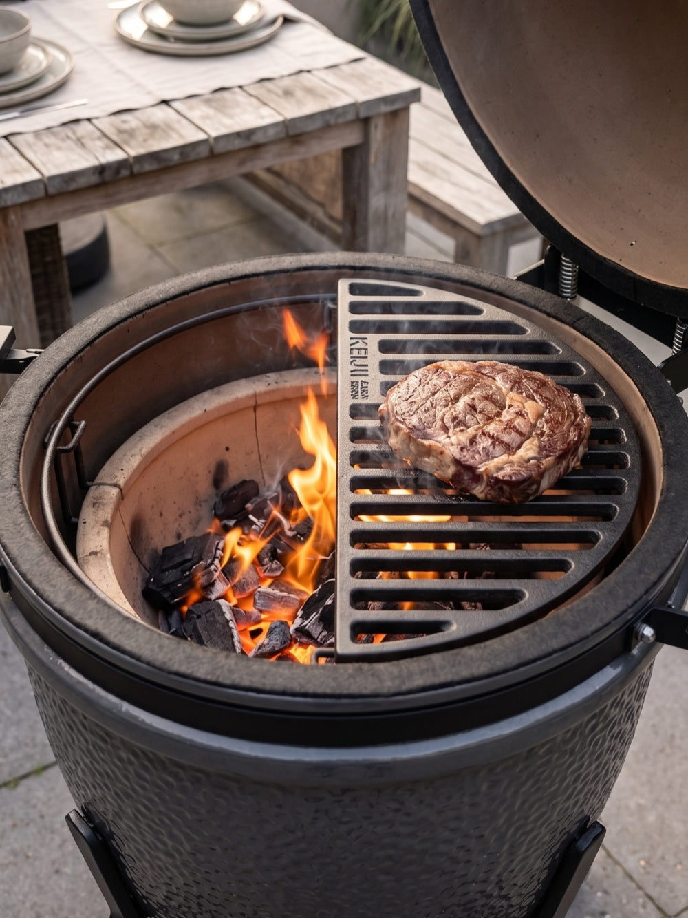 Keij Kamado Halve Maan Rooster Compact - Fonte émaillée en fonte - 33 cm - pour Kamado de 15 pouces - Universel
