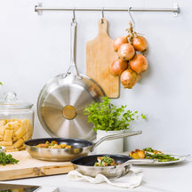 KitchenAid Koekenpan Advanced RVS ø 24 cm - sfeerbeeld 3