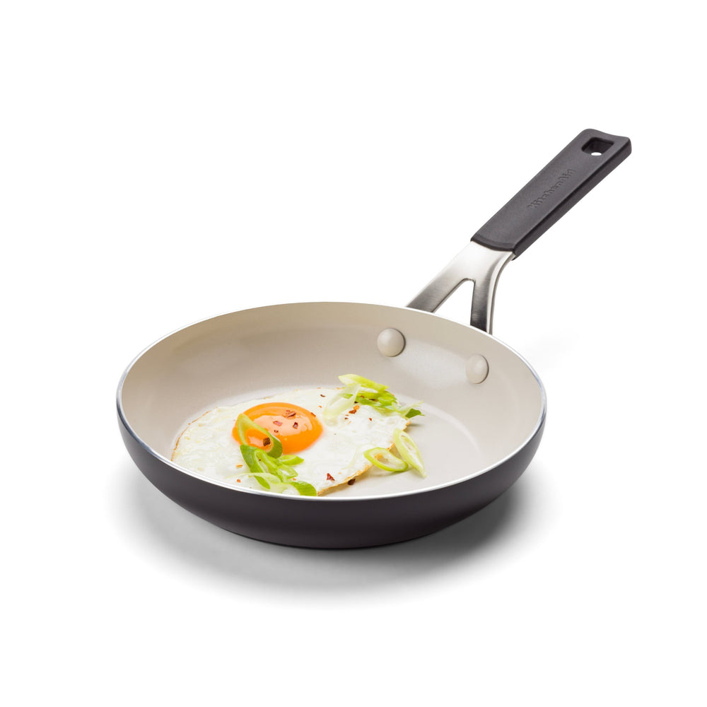 KitchenAid Koekenpan Aluminium Mat Zwart ø 20 cm - productfoto