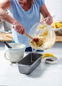 KitchenAid Cakevorm / Broodbakvorm Aluminized Steel 27 x 11 cm - sfeerbeeld 1