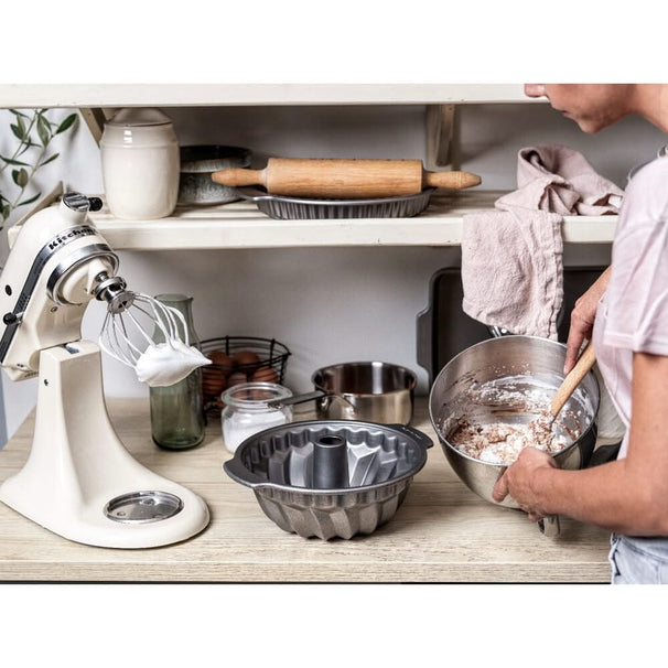 Moule à kouglof KitchenAid Aluminized Steel ø 24 cm - revêtement antiadhésif céramique