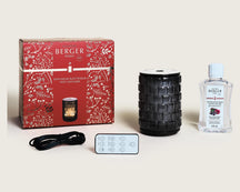 Maison Berger Mistdiffuser Celebration Noir - Hypnotic Oud - inhoud doos met afstandsbediening
