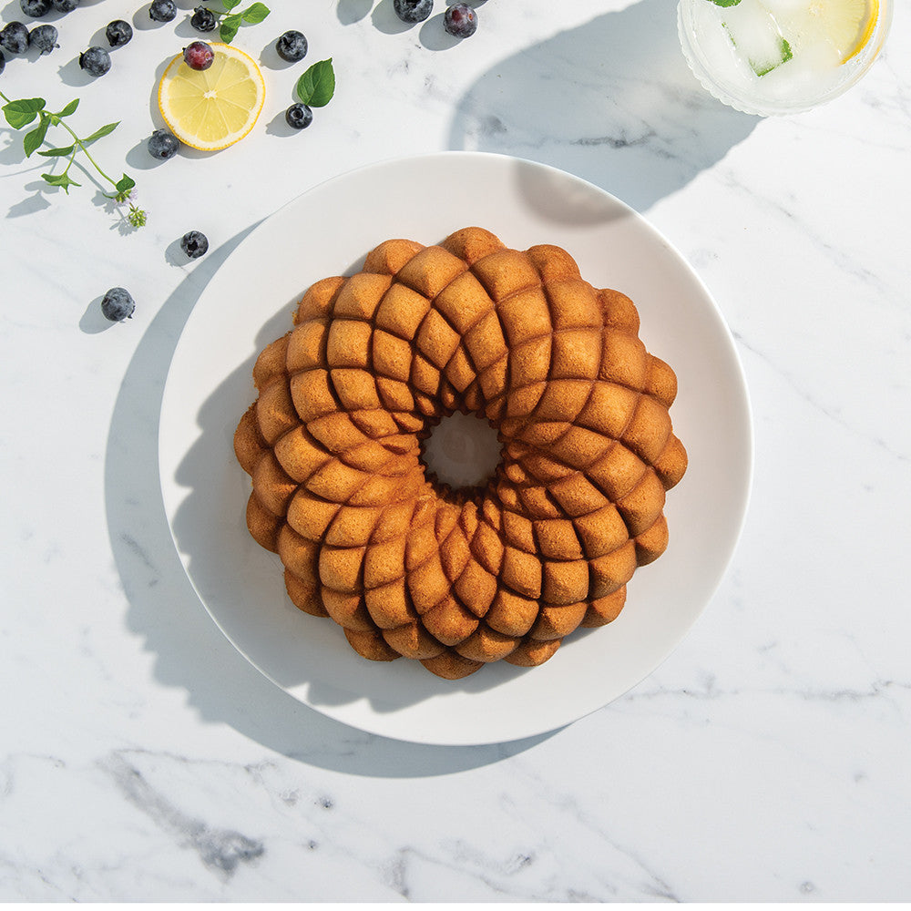 Moule à Bundt Nordic Ware Kaleidoscope Or - Aluminium coulé - ø 23 cm