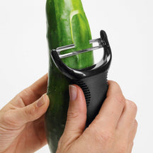 Éplucheur OXO Good Grips - Éplucheur en Y - Lame en inox - 13,6 cm