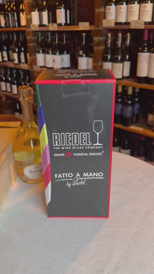 Verre à vin blanc Riedel Fatto A Mano Black Tie - Sauvignon Blanc / Champagne - 464 ml
