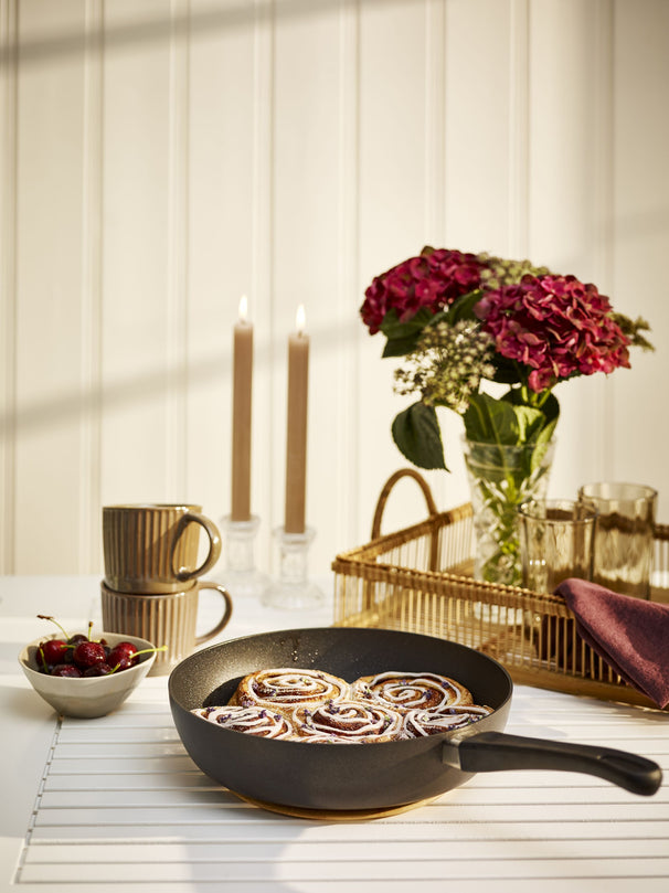 Sauteuse avec couvercle SCANPAN Classic Induction ø 24 cm / 2 litres - convient à toutes les sources de chaleur - revêtement antiadhésif standard