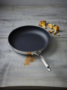 SCANPAN HaptIQ Batterie de cuisine ø 24 & 28 cm - compatible avec toutes les sources de chaleur - revêtement antiadhésif standard