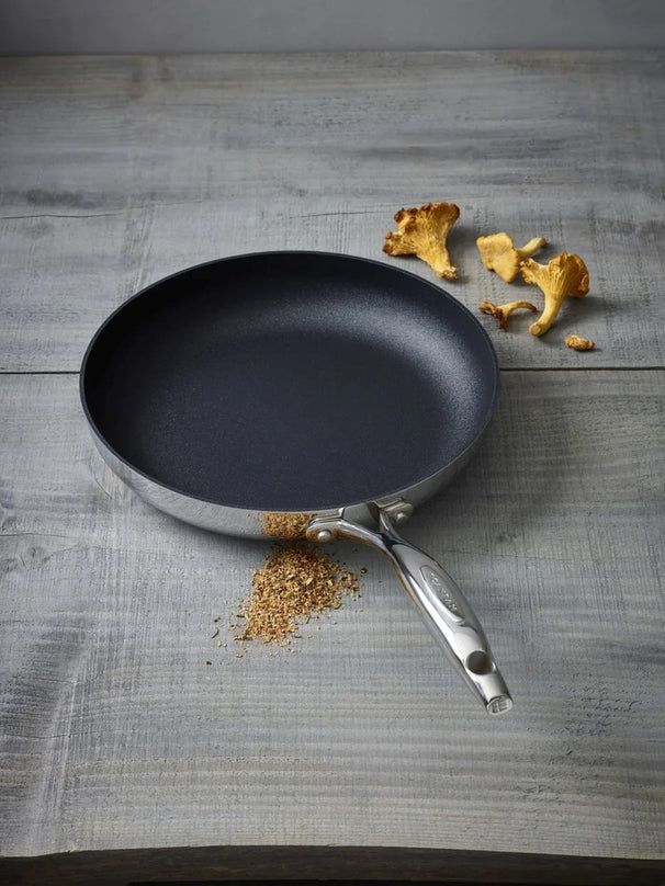 SCANPAN HaptIQ Batterie de cuisine ø 24 & 28 cm - compatible avec toutes les sources de chaleur - revêtement antiadhésif standard