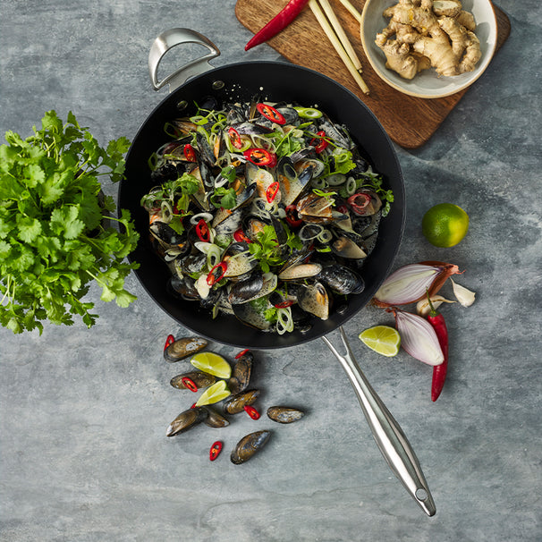 Wok SCANPAN CTX ø 32cm - adapté à toutes les sources de chaleur - revêtement antiadhésif standard