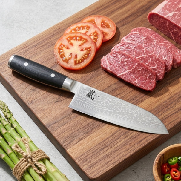 Couteau Santoku Yaxell Ran - 16,5 cm - acier damassé inoxydable 69 plis - manche en Micarta.