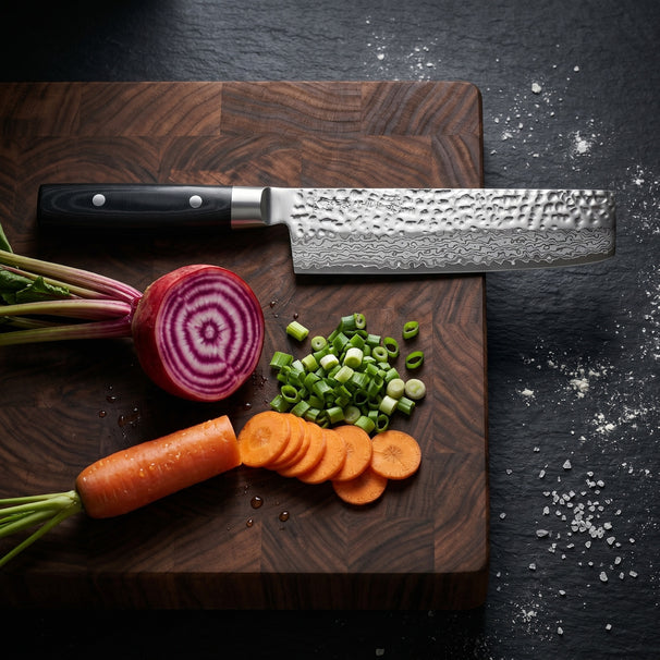 Yaxell Couteau Nakiri Zen 16,5 cm - Acier damassé inoxydable 37 plis - Manche en Micarta et toile